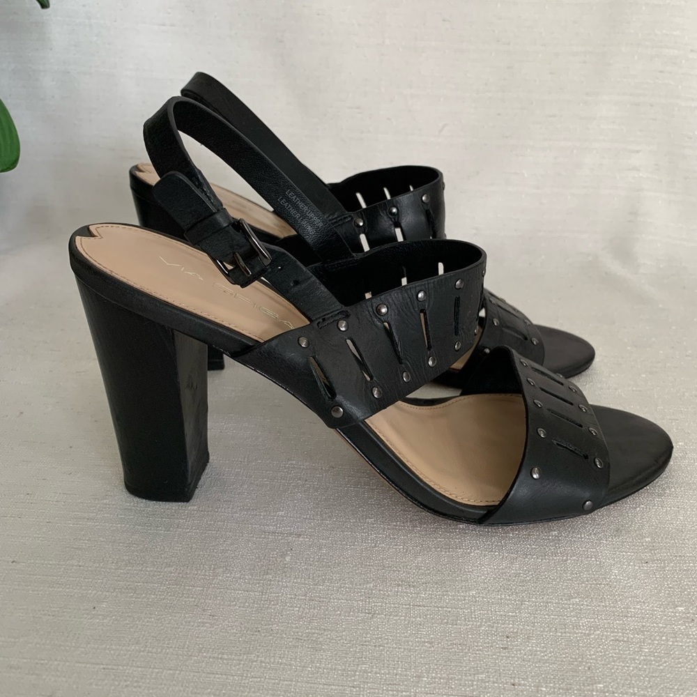 Via Spiga Black Lynne Leather Open Toe Studded Sandals Woman’s 9M
